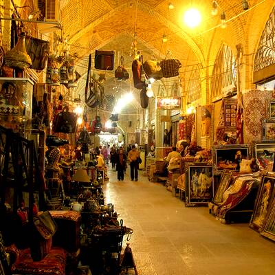 Vakil Bazaar